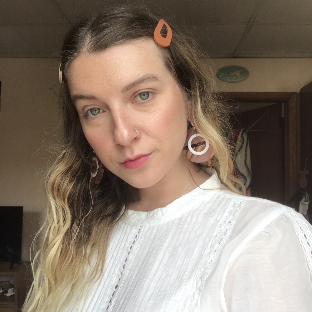 Meet your Posher, Katrina